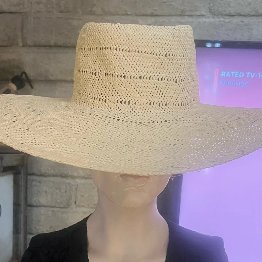 Modern Monarchie Straw Hat - Picture 3 of 6